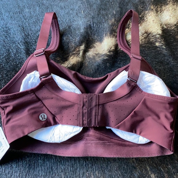 Lululemon Run Times Bra 32D - Picture 4 of 5